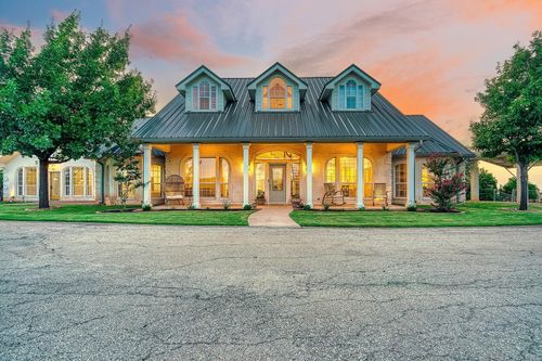 214 County Road 693, Buffalo Gap, TX, 79508-2120 | Card Image