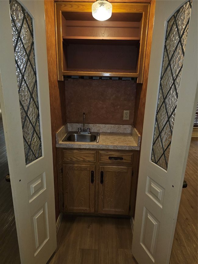 Coffee Station or Wet Bar | Image 7