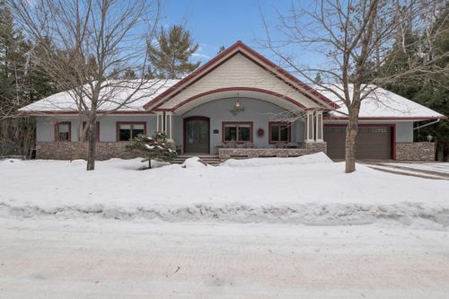 4 Kilner Bay Dr, Superior, WI, 54880-5311 | Card Image