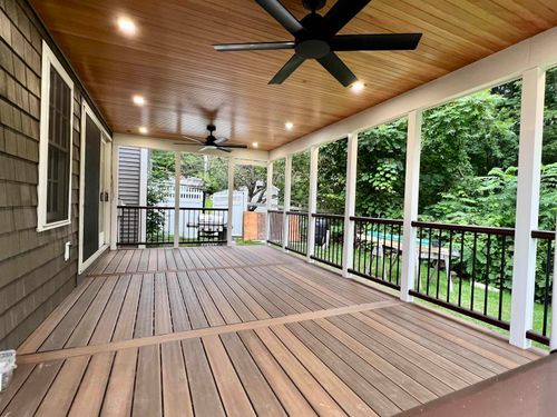 46-a-20 Hilliard Rd, Kensington, NH, 03833-5515 | Card Image