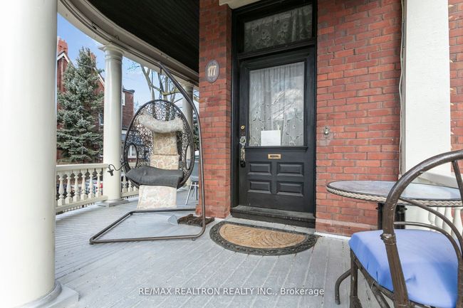 177 Dowling Ave, House other with 8 bedrooms, 3 bathrooms and 2 parking in Toronto ON | Image 4