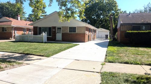 12816 Royal Grand, Redford, MI, 48239-2667 | Card Image