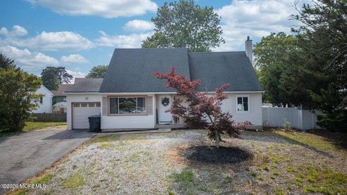 786 Nebraska Avenue, Toms River, NJ, 08753 | Card Image