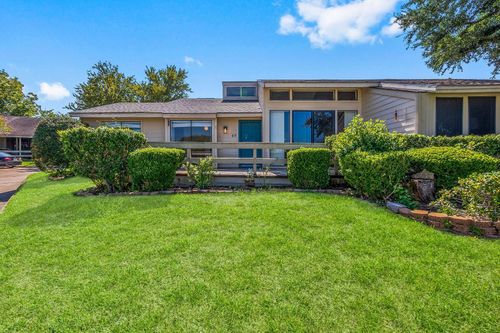 49 April Point Dr N, Montgomery, TX, 77356-5816 | Card Image