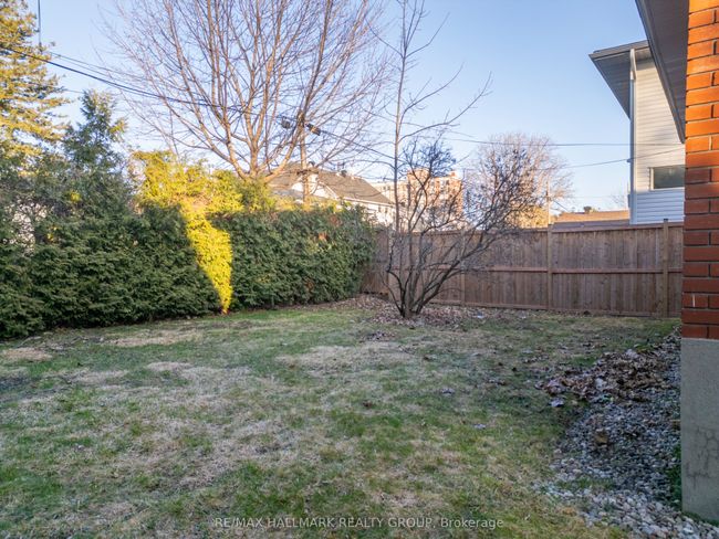 495 Wentworth Ave, House other with 3 bedrooms, 2 bathrooms and 3 parking in Ottawa ON | Image 25