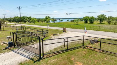 Entrance to property featuring a porch | Image 1