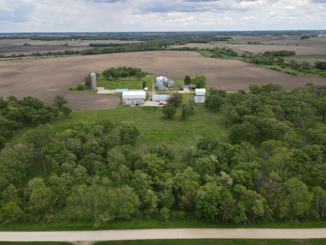 Property facing East | Image 43