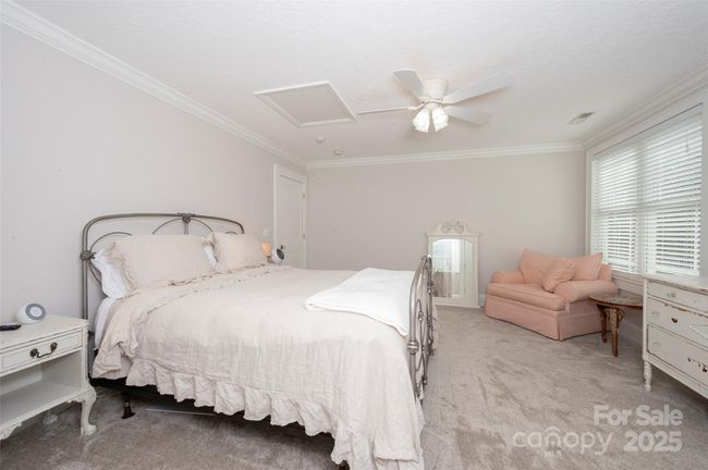 Guest Bedroom #4, second floor | Image 33