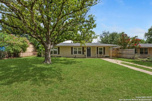 338 Tomrob Dr, San Antonio, TX, 78220-1626 | Card Image