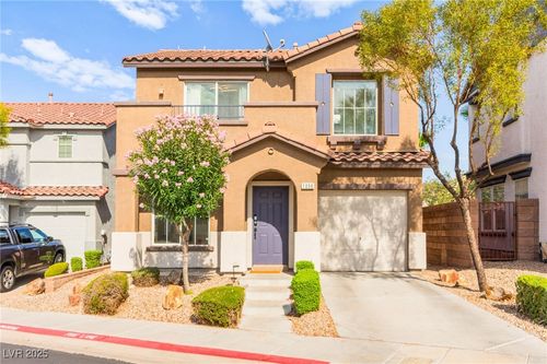 1098 Paradise Coach Dr, Henderson, NV, 89002-8946 | Card Image