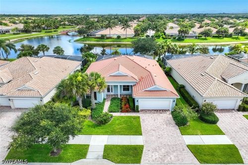 8562 Veronawalk Cir, NAPLES, FL, 34114-2756 | Card Image