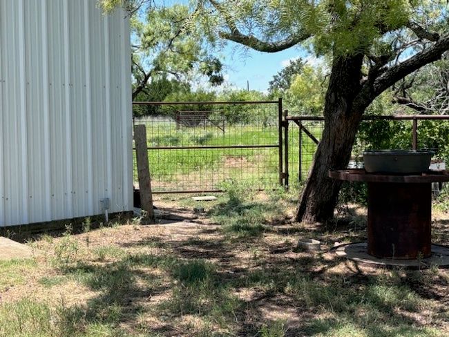 View of gate | Image 10