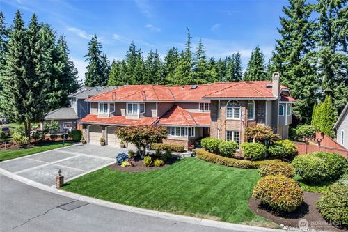 1123 142nd Pl Se, Mill Creek, WA, 98012-1368 | Card Image
