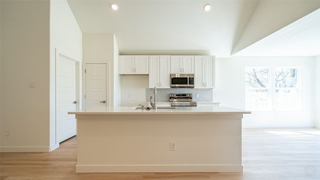 924 Bosque River Dr, House other with 3 bedrooms, 2 bathrooms and null parking in Granbury TX | Image 10