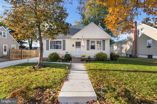 105 Cornell Ave, STRATFORD, NJ, 08084-1103 | Card Image