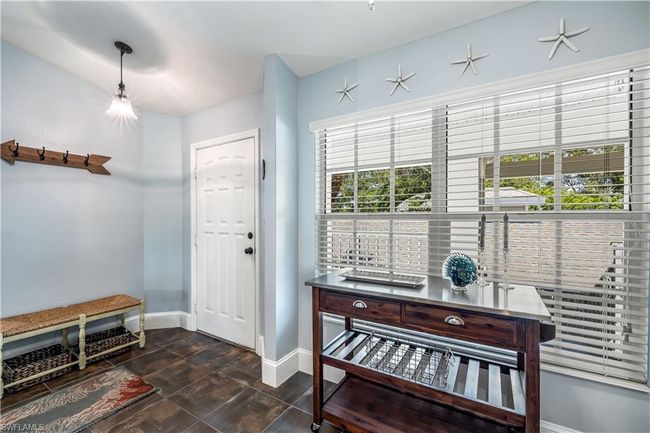 APT-204 - 1350 Misty Pines Cir, House other with 2 bedrooms, 2 bathrooms and 1 parking in NAPLES FL | Image 4