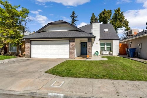 3656 W Harvard Ave, Fresno, CA, 93722-6729 | Card Image