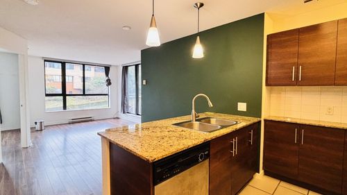 208-814 Royal Ave, New Westminster, BC, V3M1J9 | Card Image