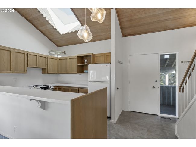 M2 - 4175 N Highway 101, Condo with 2 bedrooms, 3 bathrooms and 1 parking in Depoe Bay OR | Image 7