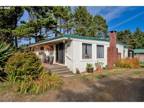 4605 Sw Pacific Coast Hwy, Waldport, OR, 97394-9129 | Card Image