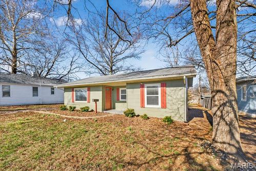 1825 Muren Boulevard, Belleville, IL, 62221 | Card Image