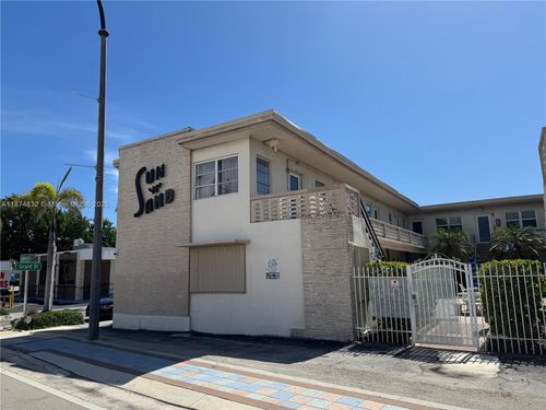apt-102-1315 N Ocean Dr, Hollywood, FL, 33019-3319 | Card Image