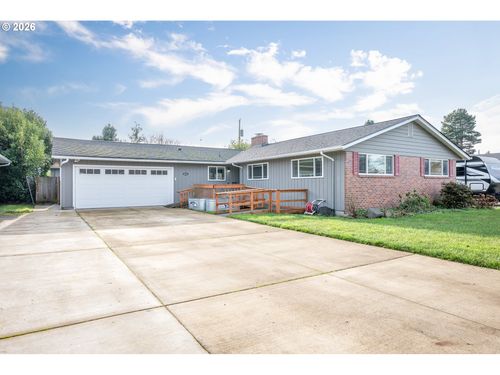 2551 Northlake Ave, LONGVIEW, WA, 98632 | Card Image