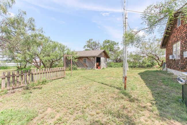 4610 Wasson Rd, House other with 3 bedrooms, 2 bathrooms and 2 parking in Big Spring TX | Image 15