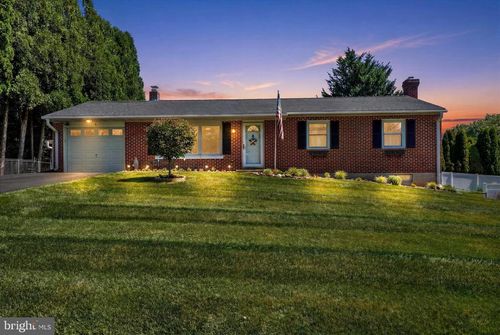 6 Washington Road, NEW FREEDOM, PA, 17349 | Card Image