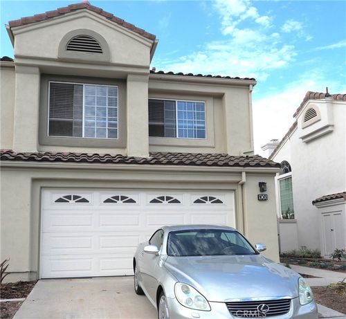 108 Almador, Irvine, CA, 92614-8402 | Card Image