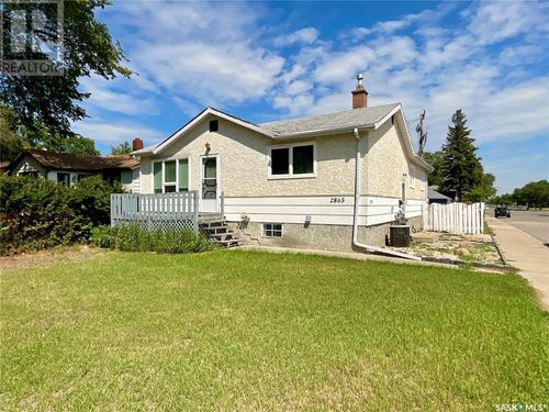 2865 Mcdonald St, Regina, SK, S4N3A1 | Card Image