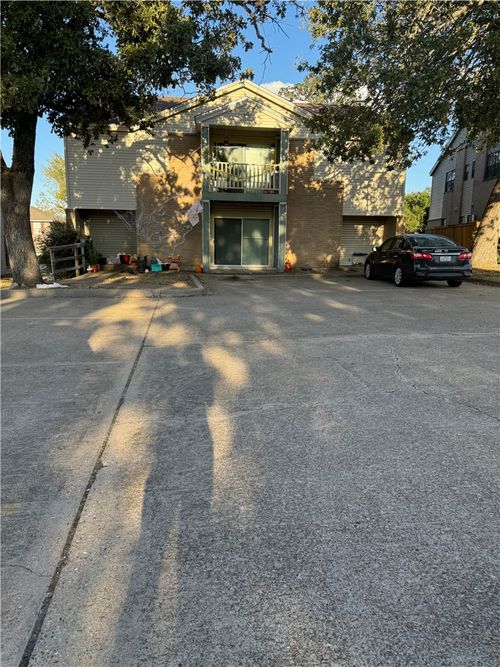 apt-b-1108 Autumn Cir, College Station, TX, 77840-7867 | Card Image