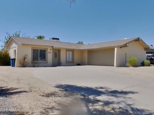 3827 W Gelding Dr, Phoenix, AZ, 85053-5400 | Card Image