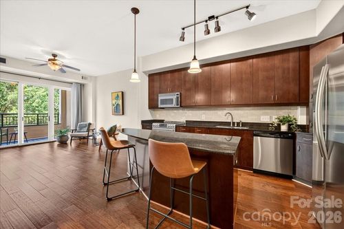 316-4625 Piedmont Row Dr, Charlotte, NC, 28210-4297 | Card Image