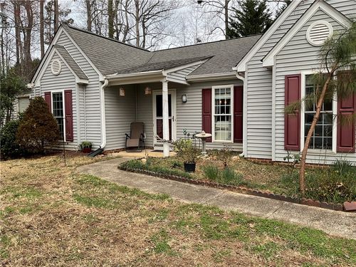 229 Cub Cove Dr, Walhalla, SC, 29691-1639 | Card Image