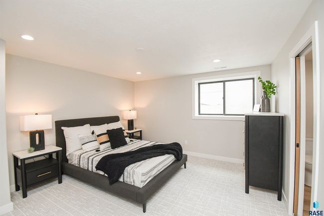 6504 E Hawker Trl, House other with 5 bedrooms, 4 bathrooms and null parking in Sioux Falls SD | Image 62