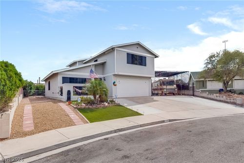 836 Vermillion Dr, Henderson, NV, 89002-8449 | Card Image