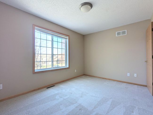 6835 Pine Crest Trl S, Townhouse with 2 bedrooms, 2 bathrooms and null parking in Cottage Grove MN | Image 13