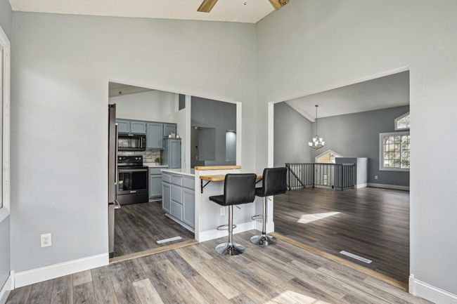 15-web-or-mls-Niagara Ln-2204-015.jpg | Image 11