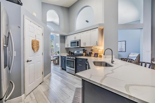 18013 Palm Breeze Dr, House other with 3 bedrooms, 2 bathrooms and null parking in TAMPA FL | Image 31