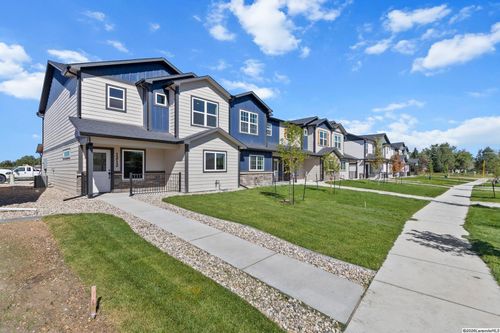 1208 S 9th St, Laramie, WY, 82070 | Card Image