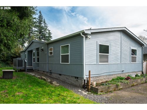 422 Sw Juniper Rd, Estacada, OR, 97023-9523 | Card Image