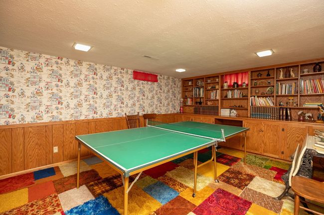 28-web-or-mls-28-Family Room.jpg | Image 28