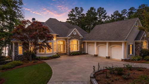 1121 Parrotts Cove Rd, Greensboro, GA, 30642-4826 | Card Image