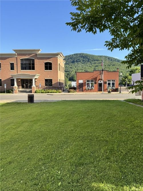 00 W Main St, Smethport, PA, 16749 | Card Image