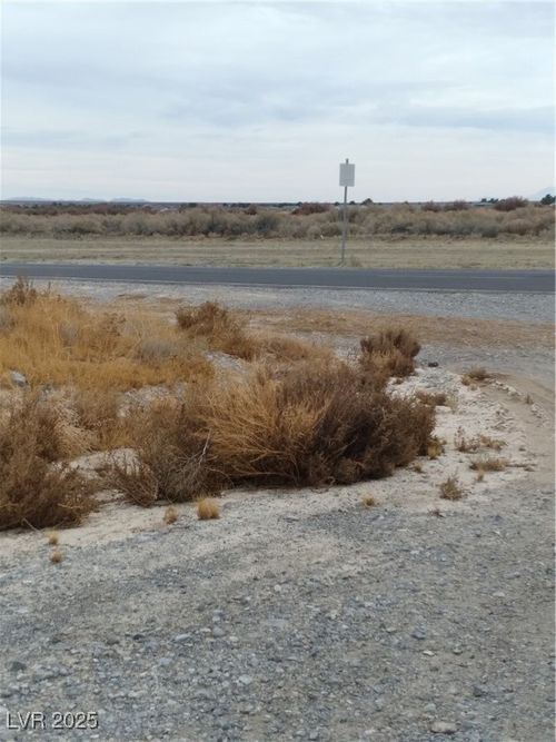 3981 Lookout Ave, Pahrump, NV, 89048 | Card Image