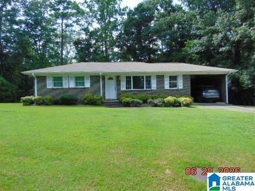 284 Echols Rd, GARDENDALE, AL, 35071-2022 | Card Image