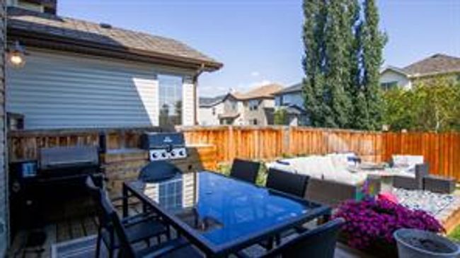 200 New Brighton Dr Se, House detached with 4 bedrooms, 3 bathrooms and 2 parking in Calgary AB | Image 37