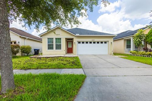 7557 Azalea Cove Cir, ORLANDO, FL, 32807-6226 | Card Image