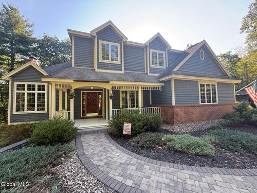 12 Pond Hollow Rd, Averill Park, NY, 12018-9728 | Card Image